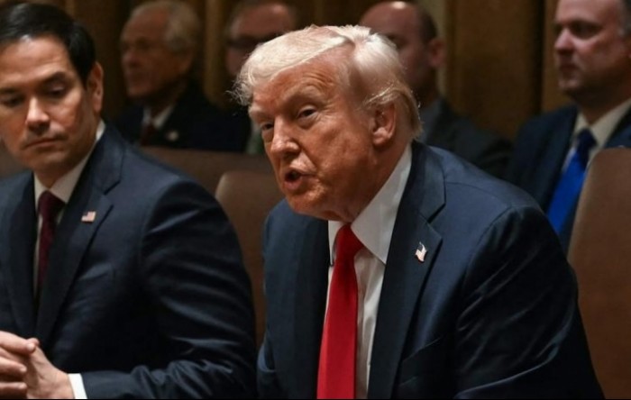 Trump će tužiti New York Times, traži 15 milijardi dolara