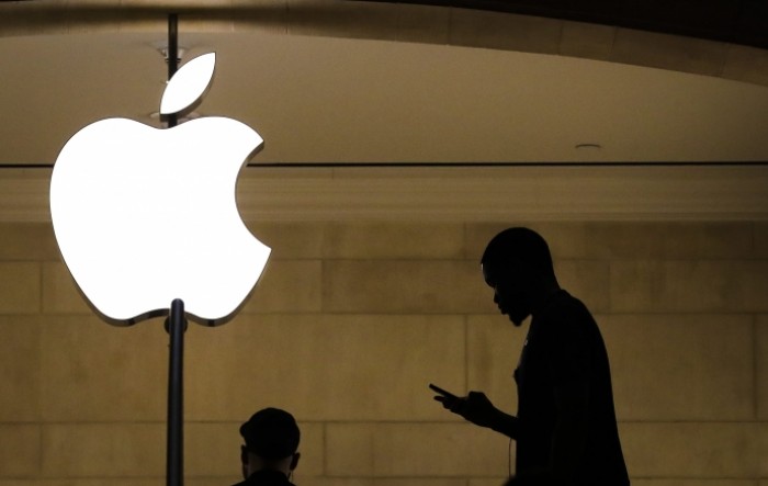 Tržišna vrijednost Applea veća od dva bilijuna dolara