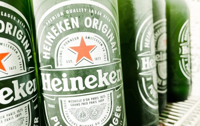 Heineken će otpustiti 6.000 radnika, dionice skočile