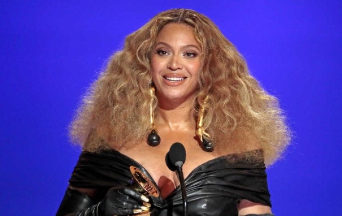 Adidas i Beyoncé prekidaju suradnju, njezina linija odjeće razočarala