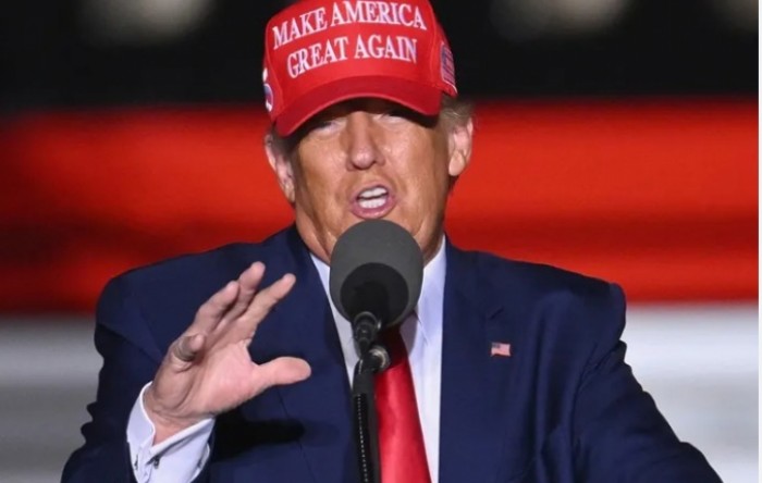 Trump pritišće EU da uvede 100%-tne carine Indiji i Kini kako bi izvršio pritisak na Putina