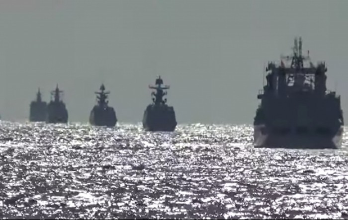 Ruska mornarica istjerala američku podmornicu; sudbonosni razgovor Putina i Bidena