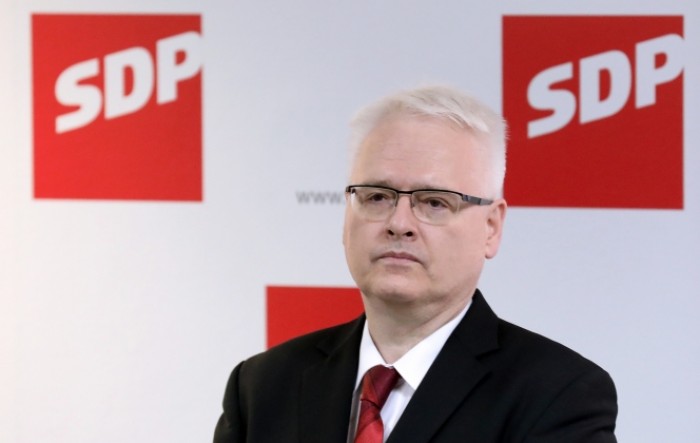 Josipović za savjetovanje stranih investitora zaradio nula kuna