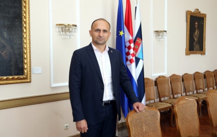 Anušić: Milanović treba uljuđenije komunicirati, a Dan pobjede proslavljati u Kninu