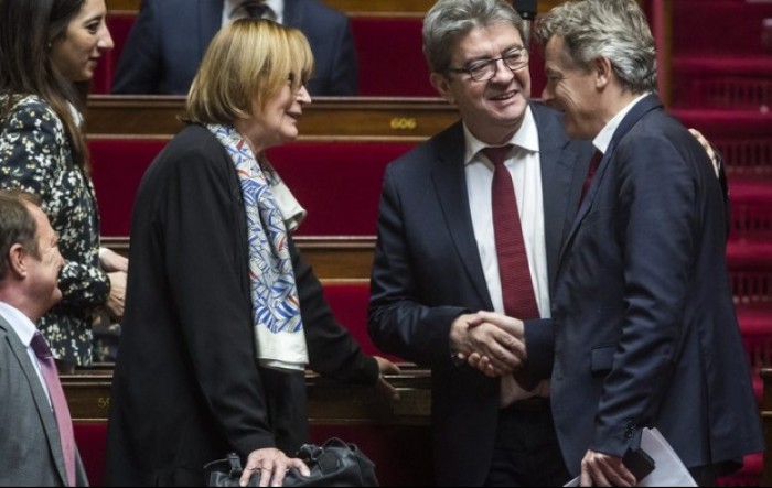 Francuski socijalisti i krajnji ljevičari idu zajedno na parlamentarne izbore