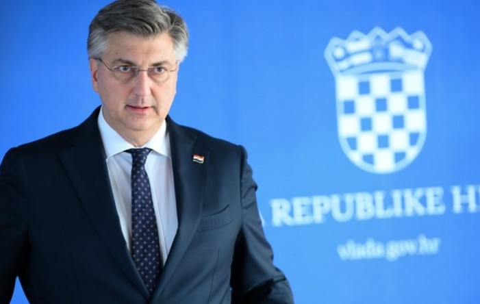 Plenković: Smiješne su tvrdnje da Hrvatska želi građanski rat u Srbiji