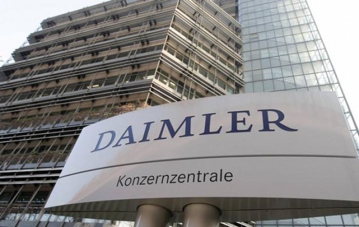 Daimler ukinuo skraćeno radno vrijeme i isplatio bonuse