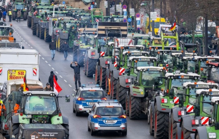 Tisuće traktora u Berlinu - kraj ili početak prosvjeda?