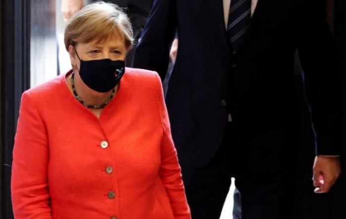 Merkel: Ne brinite, na ljetovanje će moći putovati i oni koji nisu cijepljeni