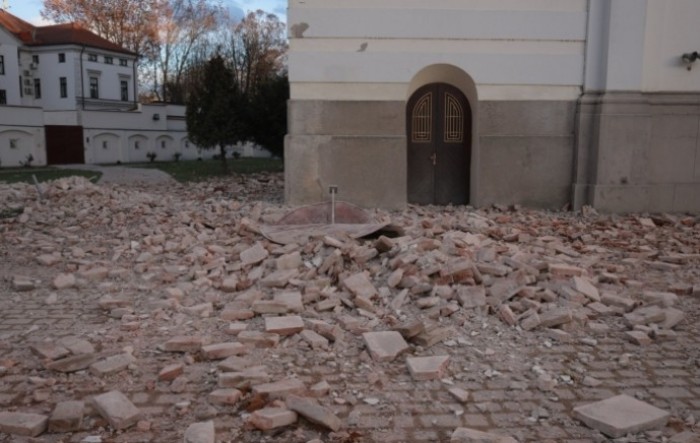 Bez većih šteta od noćašnjeg potresa u Petrinji
