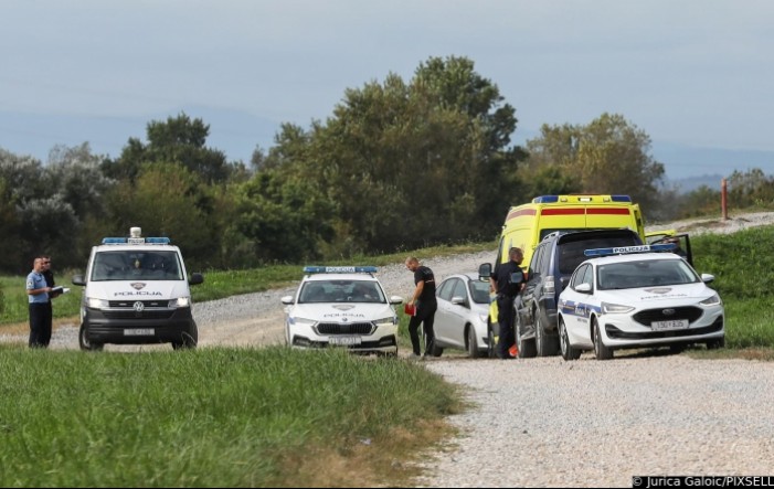 U Zagrebu se prevrnuo policijski terenac. Poginuo policajac, tri ozlijeđena