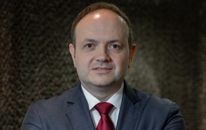 Advance Capital Partners od Provectusa kupio 50% udjela u Adria Dental Group