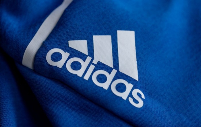 Adidas bilježi snažan rast potaknut potražnjom za odjećom