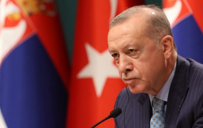 Erdogan: Kamatne stope će se snižavati dok sam ja na vlasti