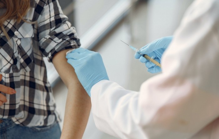 Danska prva na svijetu zaustavlja cijepljenje protiv koronavirusa