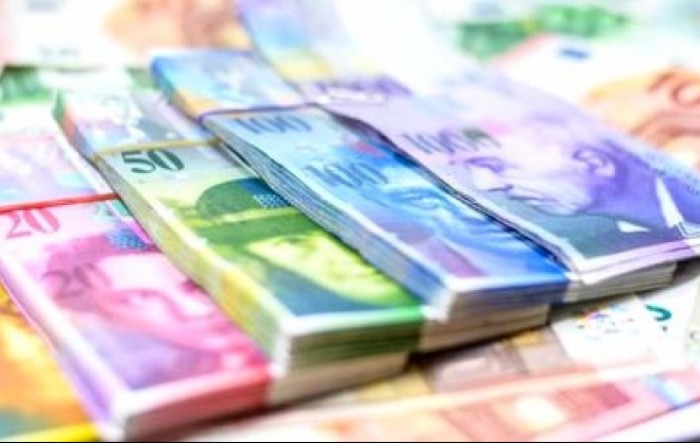 Dvojica prijavljena zbog krivotvorenih novčanica švicarskih franaka