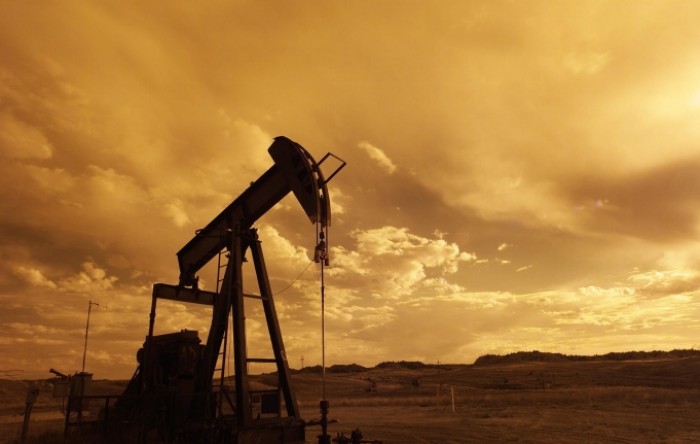 Neočekivano snažan pad američkih zaliha podigao cijene nafte prema 75 dolara