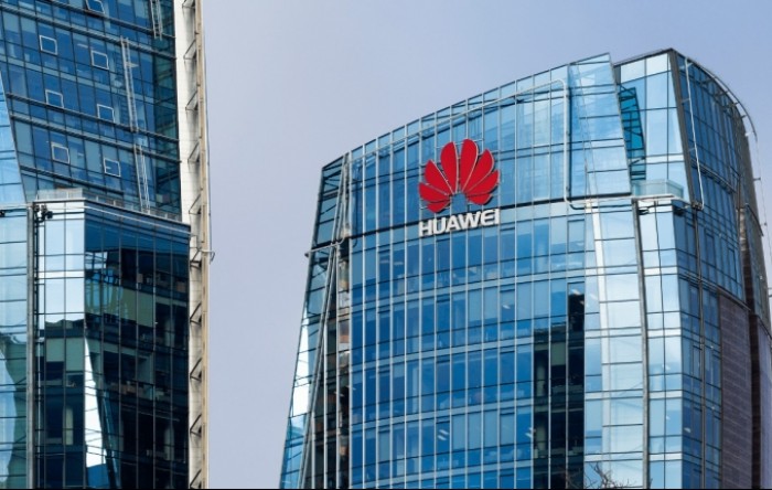 SAD Huaweiju odobrio kupnju čipova za automobile
