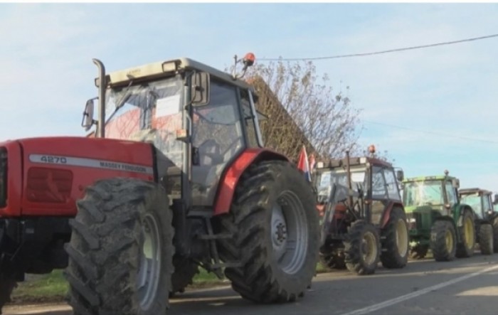 Traktori ponovno na cestama, objavili su dvanaest zahtjeva