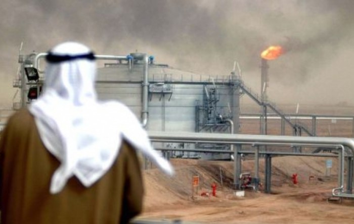 Saudijska Arabija bi se mogla zadužiti 58 milijardi dolara zbog jeftine nafte