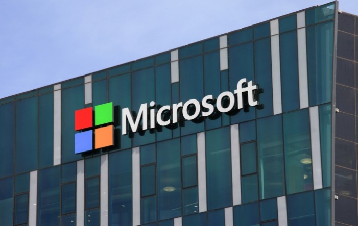 Microsoft zbog prosvjeda neće policiji prodavati sustave za prepoznavanje lica