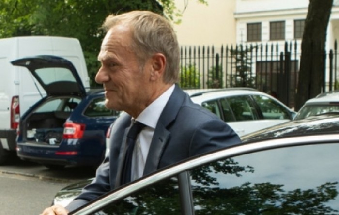 Tusk: Poljska će oboriti objekte koji povrijede njezin zračni prostor