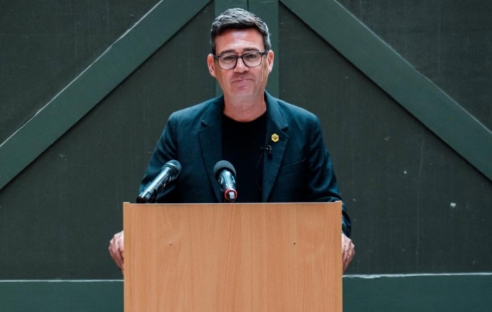 Burnham postao sedmi britanski premijer u posljednjem desetljeću