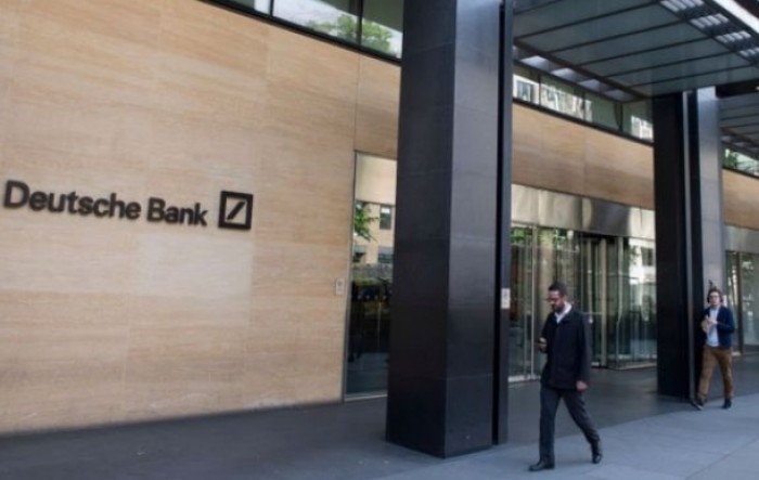Deutsche Bank: Niz skandala urušio vrijednost dionica