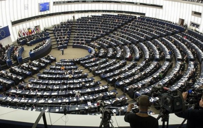 Upitne Plenkovićeve milijarde, Europski parlament traži promjenu dogovora
