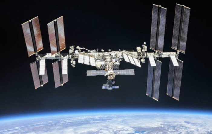 U ponedjeljak noću prijeti sudar ISS-a i satelita