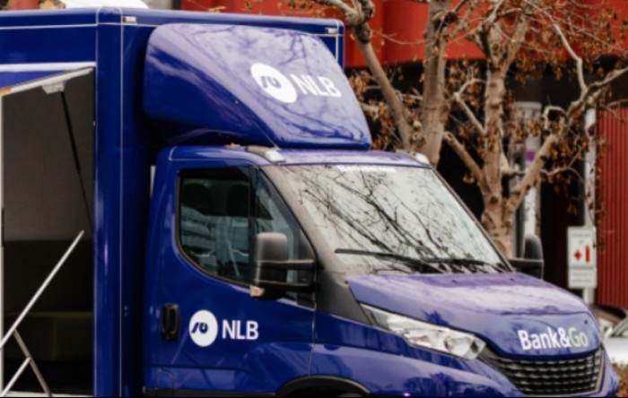 NLB s prvom mobilnom poslovnicom u Sloveniji