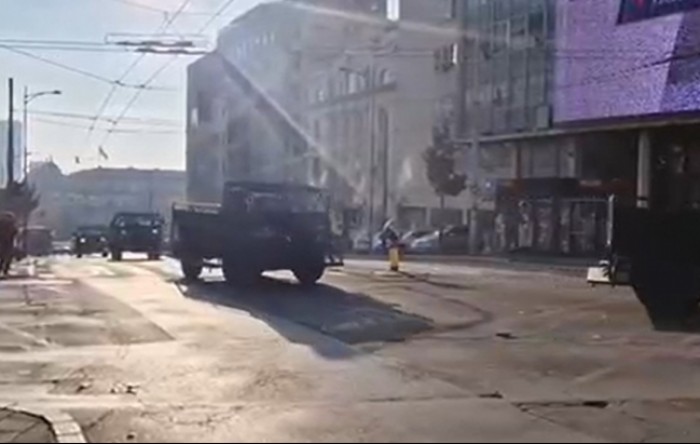 Vozila na razbijanje demonstracija blokirala centar Beograda