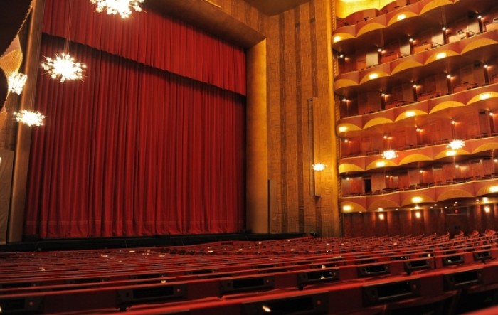 Metropolitan opera zbog pandemije otkazuje sve produkcije do kraja prosinca