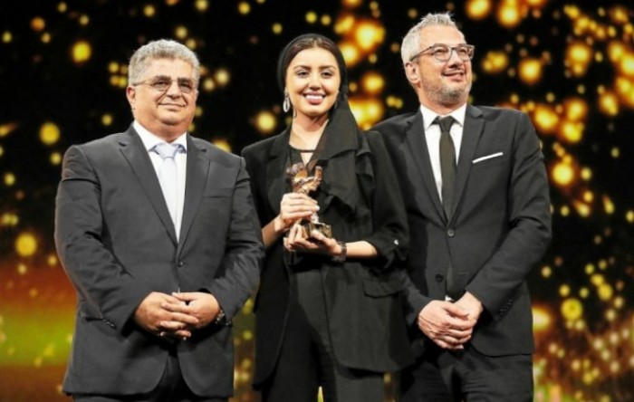 Zlatni medvjed Berlinalea iranskom filmu Nema zla