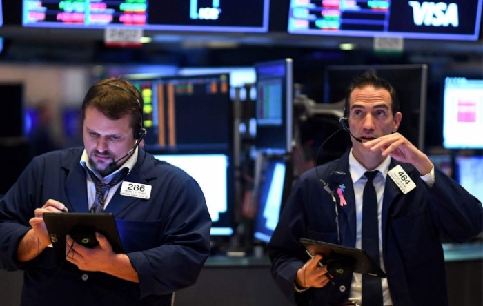 Wall Street: Dow Jones potonuo više od 1.000 bodova