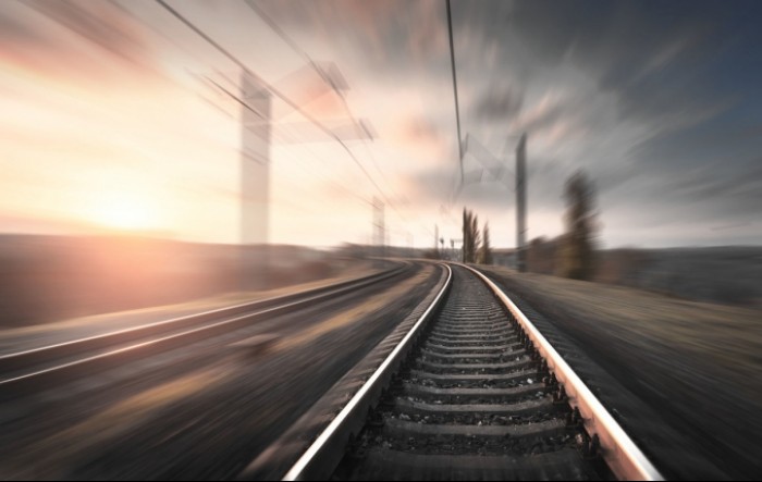 Željeznicom u 2020. prevezeno 34 posto manje putnika, ali i tri posto više tereta