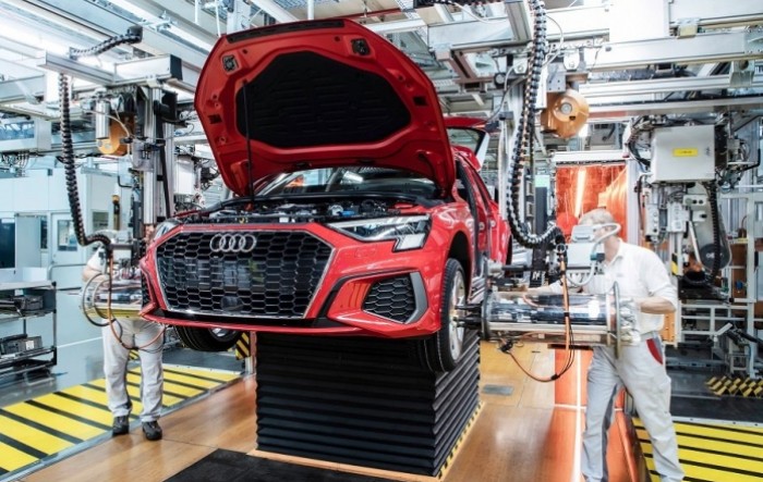 Audi: 10.000 radnika u Njemačkoj na pola radnog vremena
