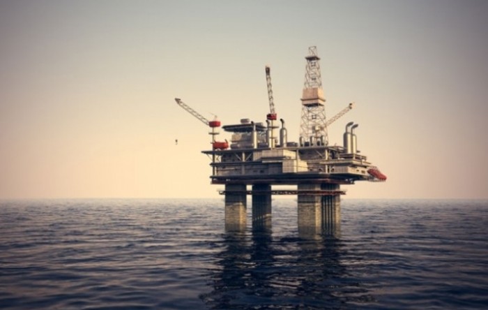 Veće američke zalihe spustile cijene nafte ispod 86 dolara