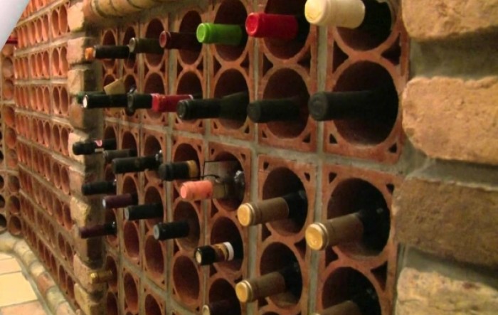 Koronakriza smanjila proizvodnju vina