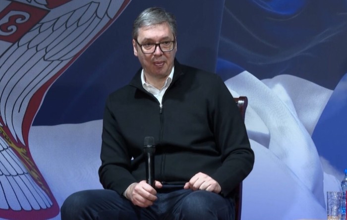 Vučić: Izvanredno stanje je u Piculinoj glavi