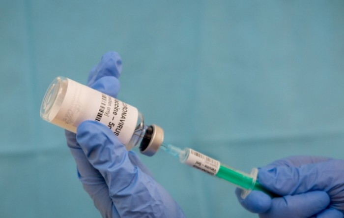 BioNTech upozorava na moguće praznine u opskrbi cjepivima protiv korone