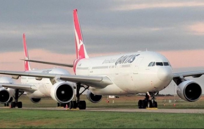 Qantas traži da međunarodni putnici budu cijepljeni protiv korone