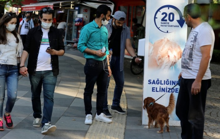 Turska: Ograničeni policijski sat za iduća dva vikenda