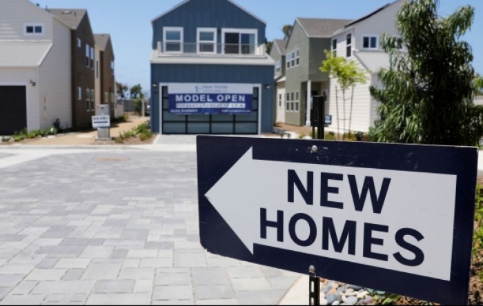 Prodaja kuća u SAD-u pala najniže u devet i pol godina