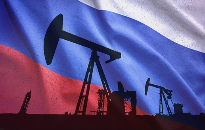 Pakistan platio rusku naftu u juanima