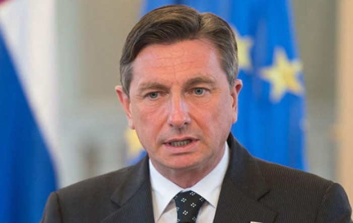 Pahor pozvao vladu da odmah riješi financiranje novinske agencije STA