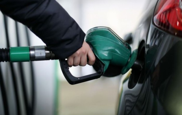 Vlada FBiH ukinula ograničenja cijena naftnih derivata