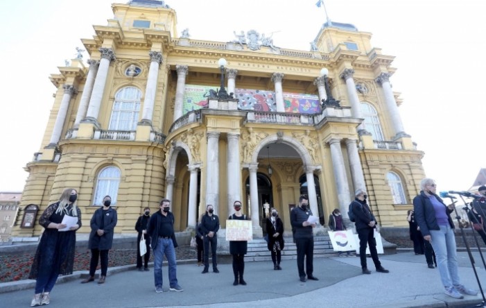 Zaposlenici HNK Zagreb s prosvjeda zatražili odlazak sadašnje uprave