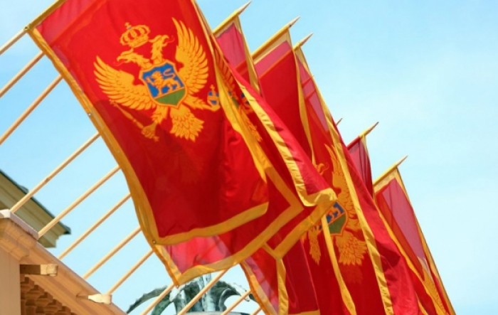 Crnogorska vlada ograničava cijene kruha, dijeli socijalne bonove i ulje