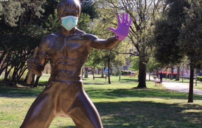 Mostar: Bruce Lee postao simbol borbe protiv koronavirusa